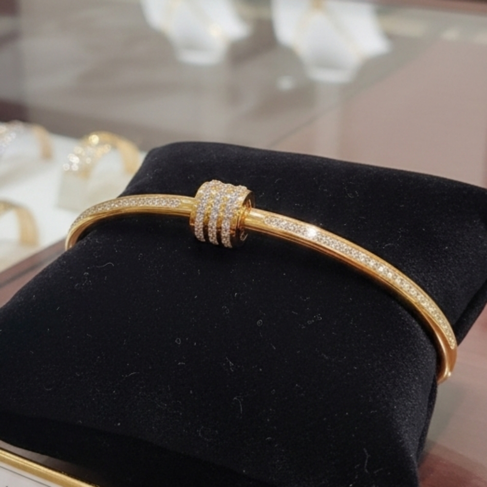 NEW Gold Bracelet Bangle